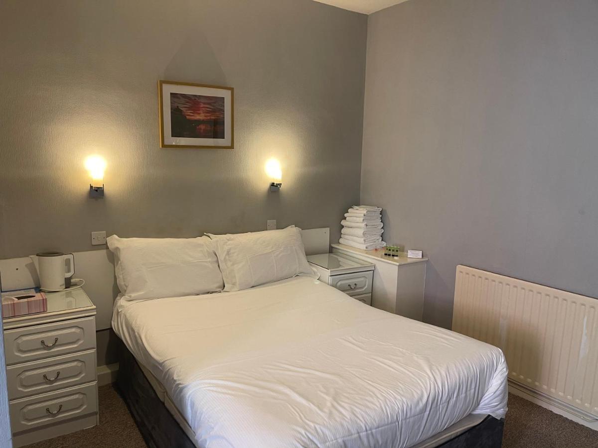 The Waverley Hotel 3*